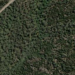 Satellite imagery of Sampsons Hill, AU