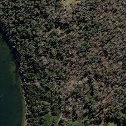 Satellite imagery of Lawrences Bluff, AU