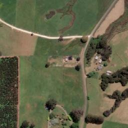 Satellite imagery of Edwards Hill, AU