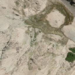 Satellite imagery of Cerro Tres Reyes, AR