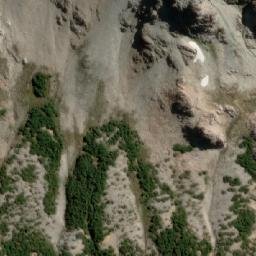 Satellite imagery of Cerro Tres Reyes, AR