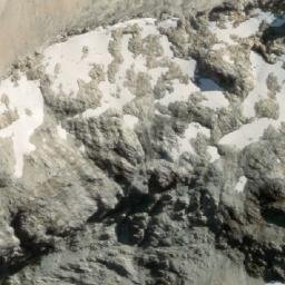 Satellite imagery of Cerro Cuernos del Diablo, AR