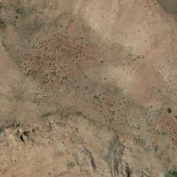 Satellite imagery of Cerro León, AR