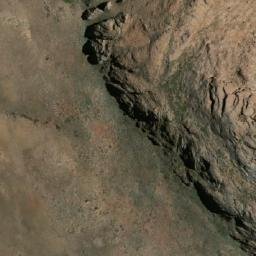 Satellite imagery of Cerro León, AR