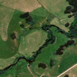 Satellite imagery of Forsyth Hill, AU