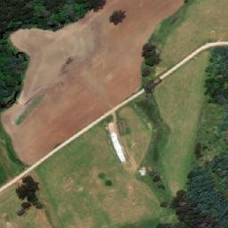 Satellite imagery of Forsyth Hill, AU