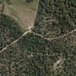 Satellite imagery of Nicks Hill, AU