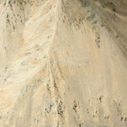 Satellite imagery of Cerro Utne, AR