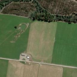 Satellite imagery of Browns Bluff, AU