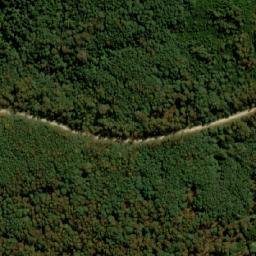 Satellite imagery of Crowsnest Hill, AU