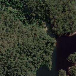 Satellite imagery of Geales Hill, AU
