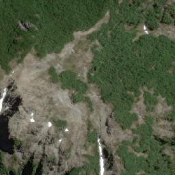 Satellite imagery of Cerro Ballena, CL