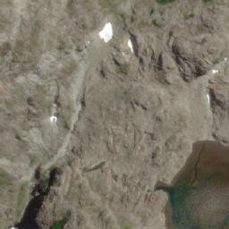 Satellite imagery of Cerro Estriado, CL
