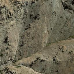 Satellite imagery of Cerro Barria, AR