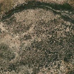 Satellite imagery of Loma Carranza, AR