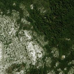 Satellite imagery of Mount Achilles, AU