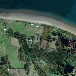 Satellite imagery of Punta Cholux, CL