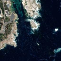 Satellite imagery of Bird Rock, AU