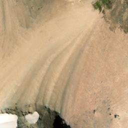 Satellite imagery of Cerro El Maitén, AR