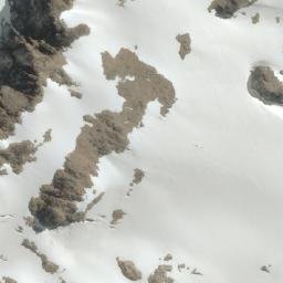 Satellite imagery of Cerro Aguja Sur, AR