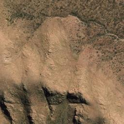 Satellite imagery of Cerro Cuadrado, AR