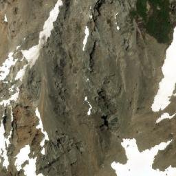 Satellite imagery of Cerro Pilquí, AR
