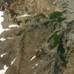 Satellite imagery of Cerro Pilquí, AR