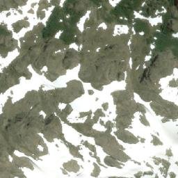 Satellite imagery of Cerro Plataforma, AR