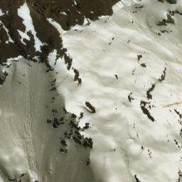 Satellite imagery of Cerro Subir, AR