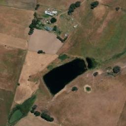 Satellite imagery of Foxs Hill, AU