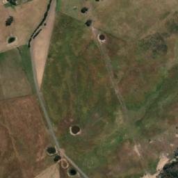 Satellite imagery of Foxs Hill, AU