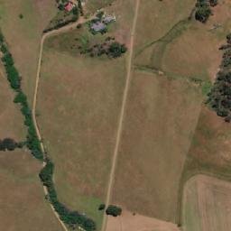 Satellite imagery of Howards Hill, AU