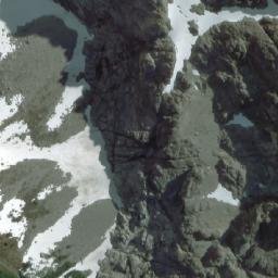 Satellite imagery of Cerro Techado Blanco, AR
