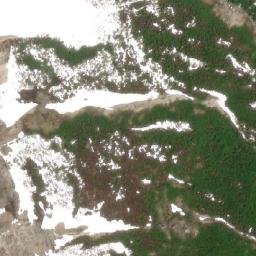 Satellite imagery of Cerro Riscoso, AR