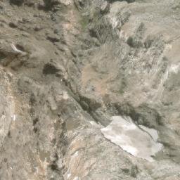 Satellite imagery of Cerro Pirámide, CL