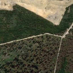Satellite imagery of Little Blue Hill, AU