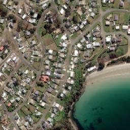 Satellite imagery of Carlton Bluff, AU