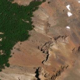 Satellite imagery of Cerro Laguna Larga, AR
