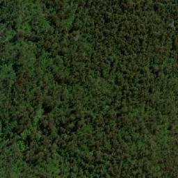 Satellite imagery of Middle Hill, AU