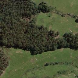 Satellite imagery of Singes Hill, AU