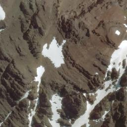 Satellite imagery of Cerro Pirámide Sur, AR