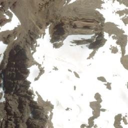 Satellite imagery of Cerro Pirámide Sur, AR