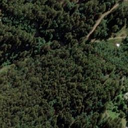 Satellite imagery of Phillips Hill, AU