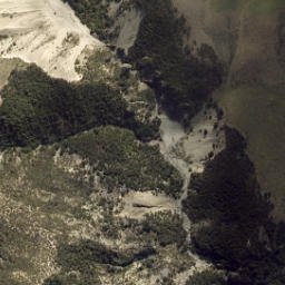 Satellite imagery of Mannering Cliffs, NZ