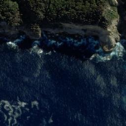 Satellite imagery of Ship Stern Bluff, AU