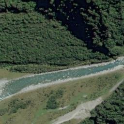 Satellite imagery of Poker Bluff, NZ