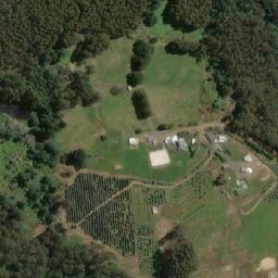 Satellite imagery of Range Hill, AU