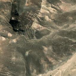 Satellite imagery of Cerro León, AR