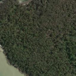 Satellite imagery of Oak Point, AU