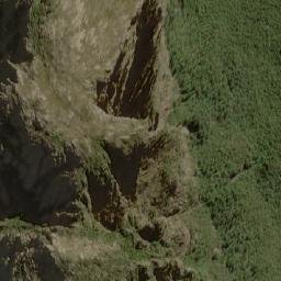 Satellite imagery of Precipitous Bluff, AU